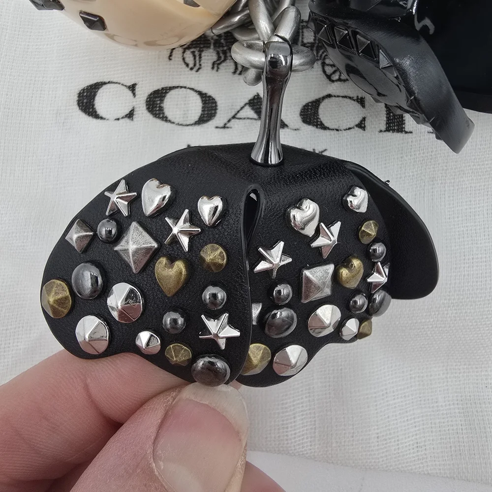 Coach Tea Rose Studded Bag Charm/  KeyRing, B & W, EUC - Picture 4 of 11